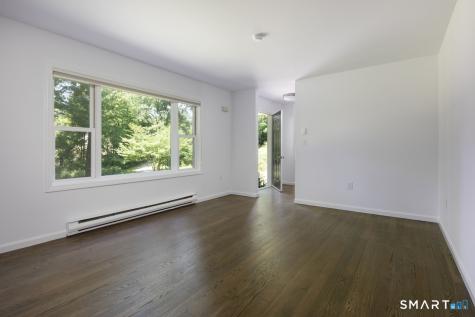 19 East Main Street Salisbury CT 06068