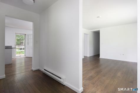 19 East Main Street Salisbury CT 06068
