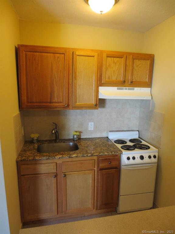 7 Brookdale Street Wolcott CT 06716