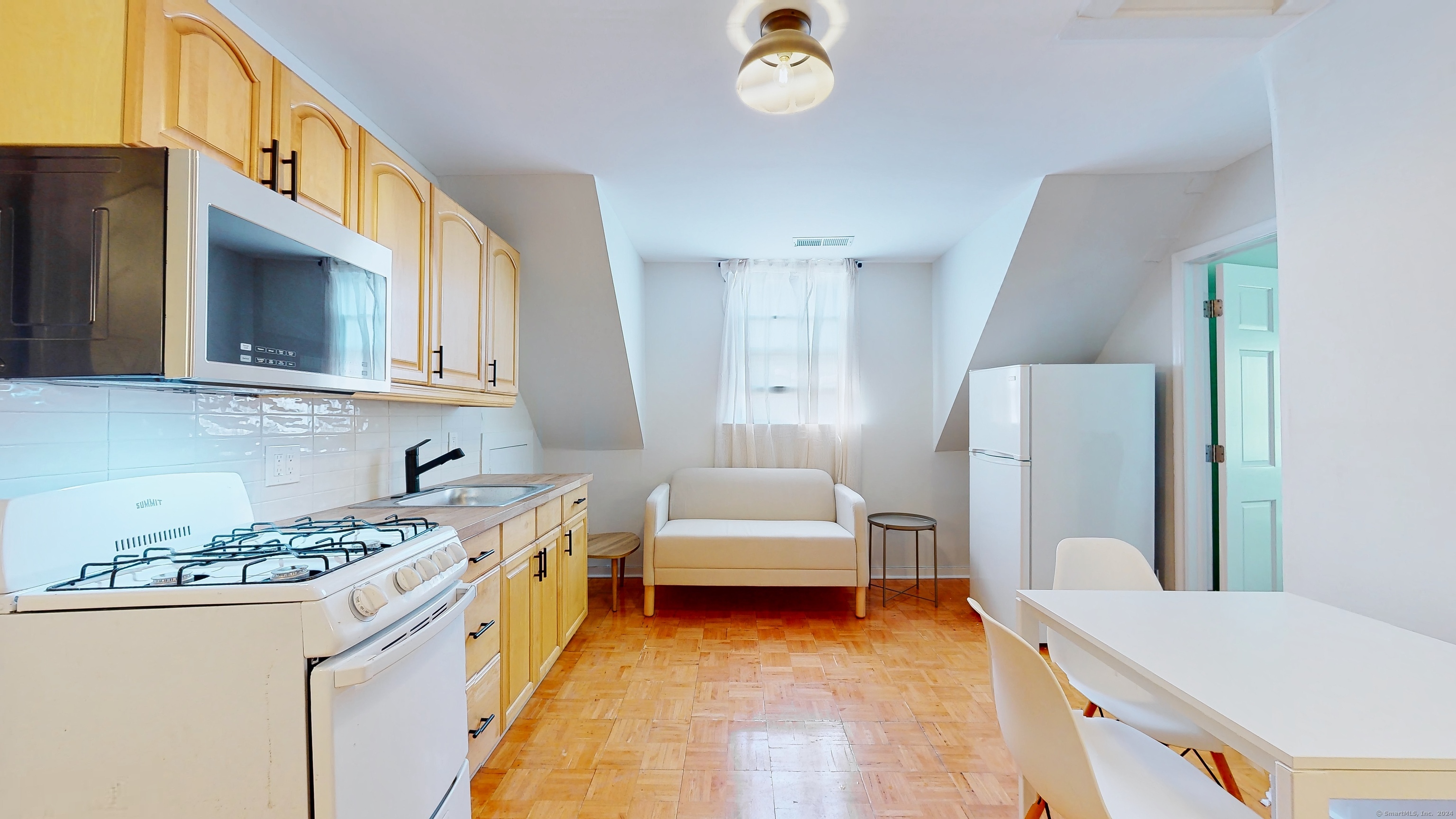 86 Edwards Street New Haven CT 06511