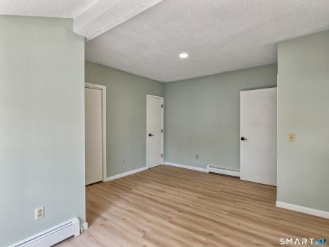 294 Central Avenue Norwich CT 06360