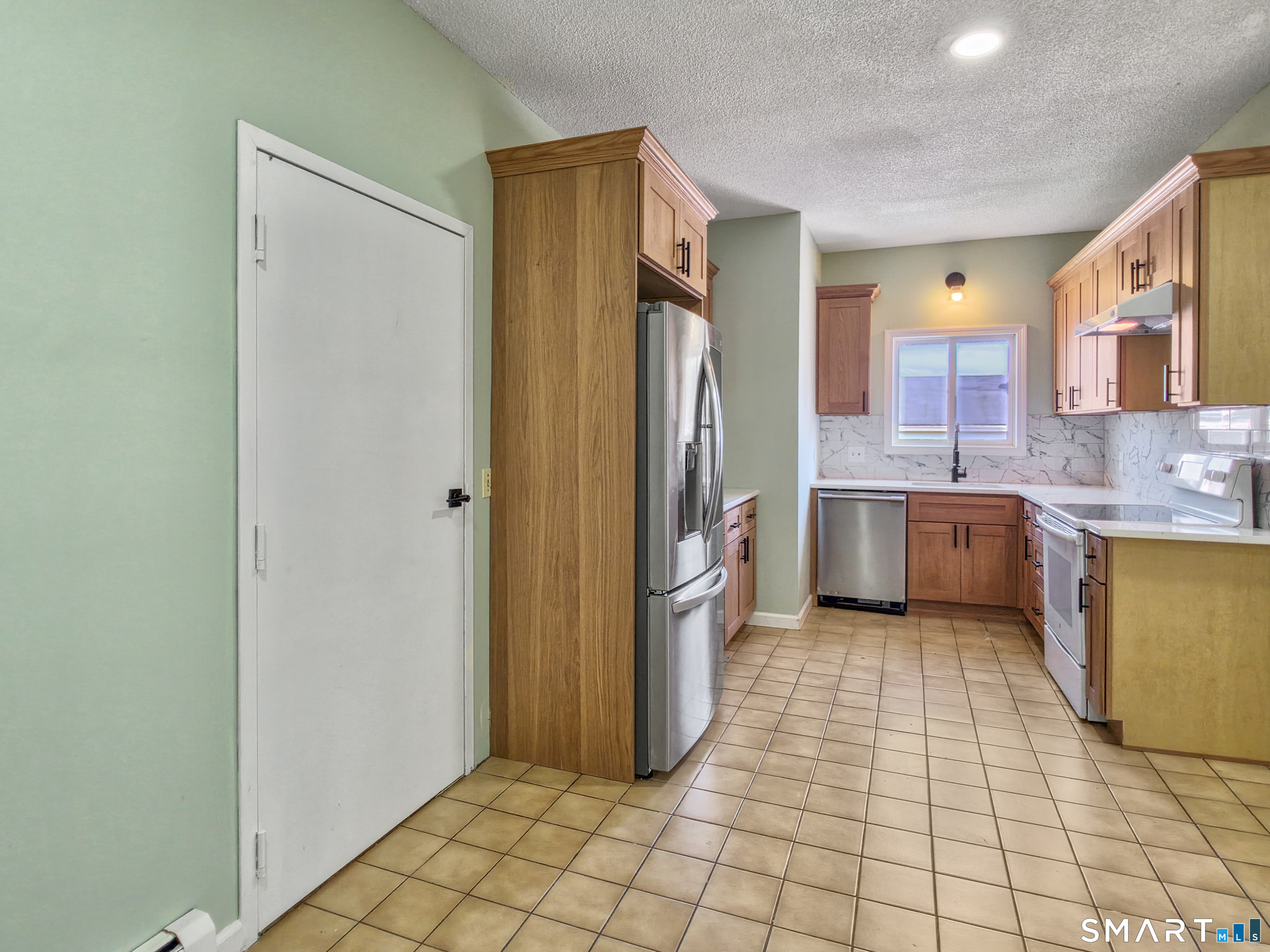 294 Central Avenue Norwich CT 06360
