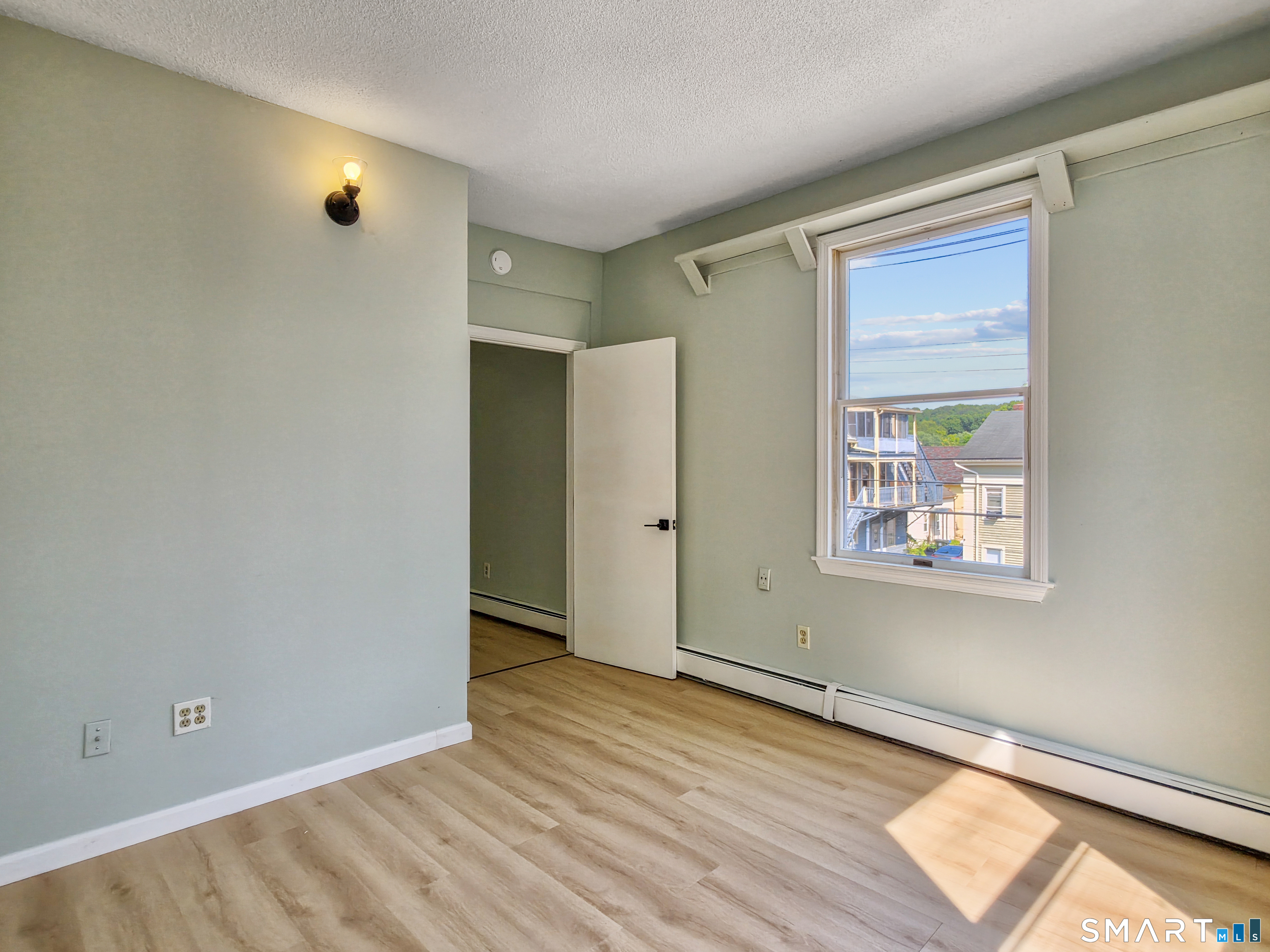 294 Central Avenue Norwich CT 06360