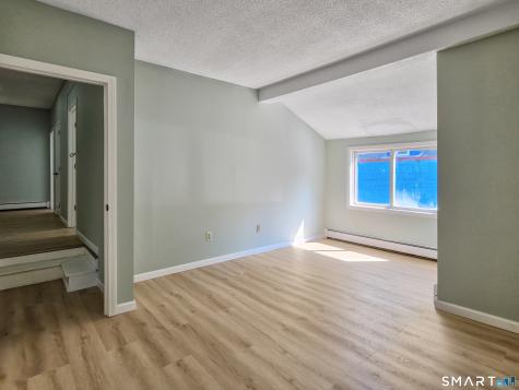 294 Central Avenue Norwich CT 06360