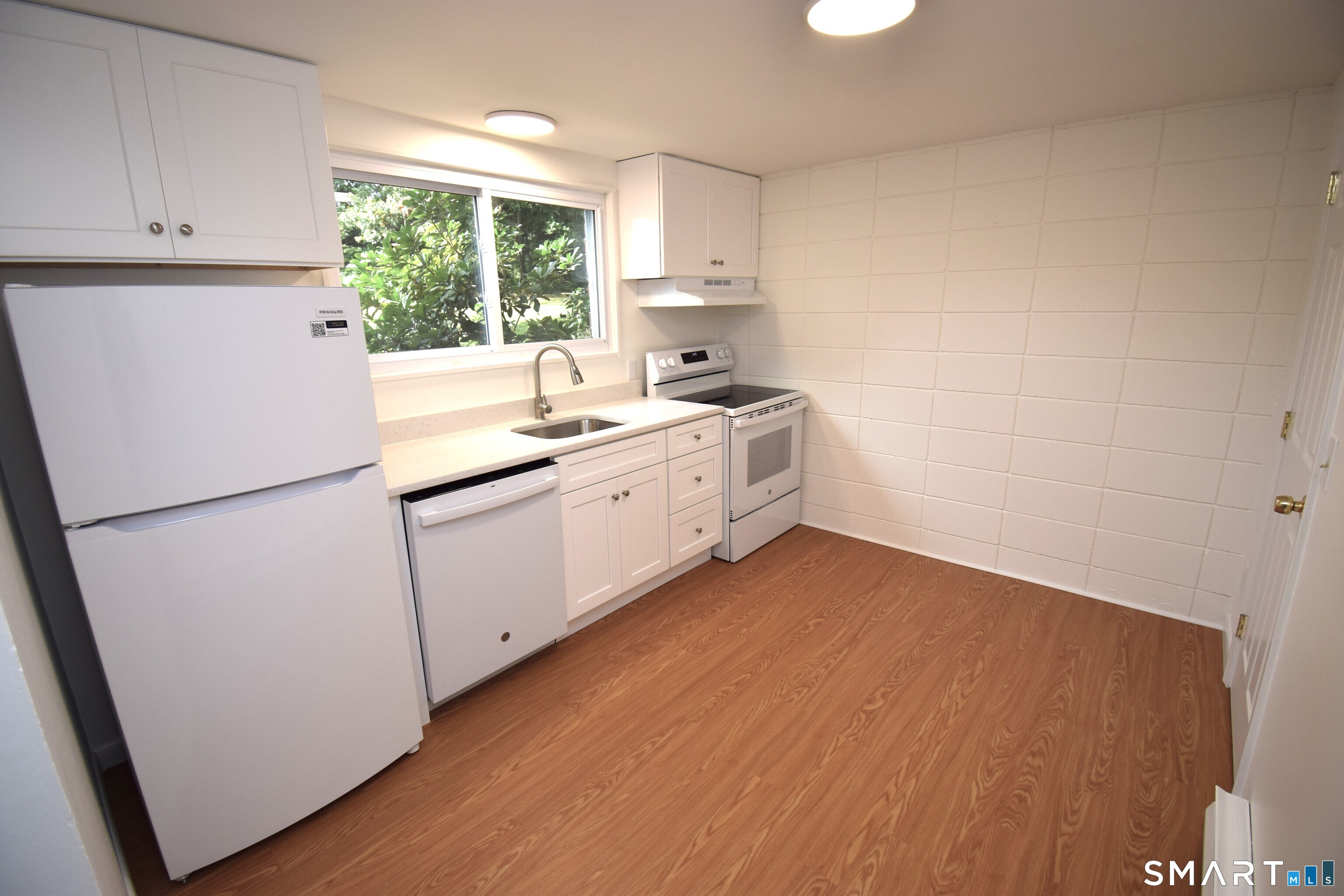 19 Denlar Drive Chester CT 06412