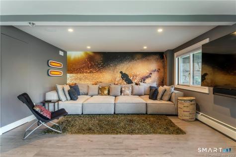 8 Cedar Point Drive Sherman CT 06784