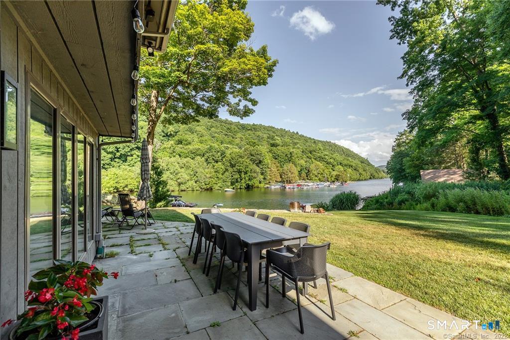 8 Cedar Point Drive Sherman CT 06784