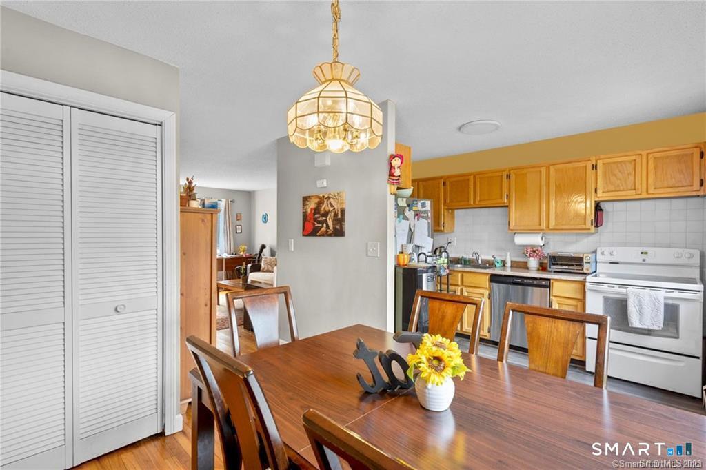 244 New Britain Avenue Farmington CT 06106