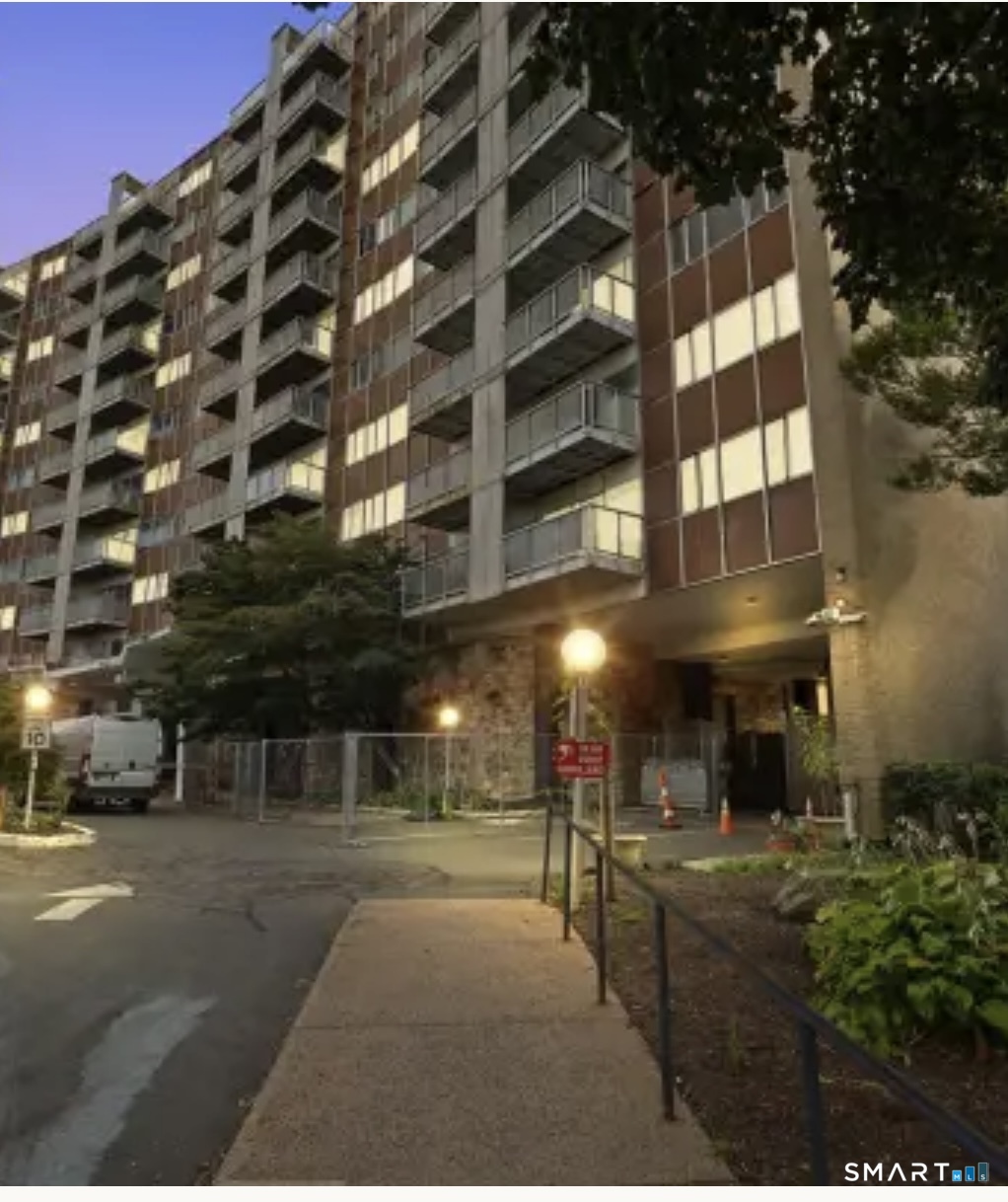 30 Woodland Street Hartford CT 06105