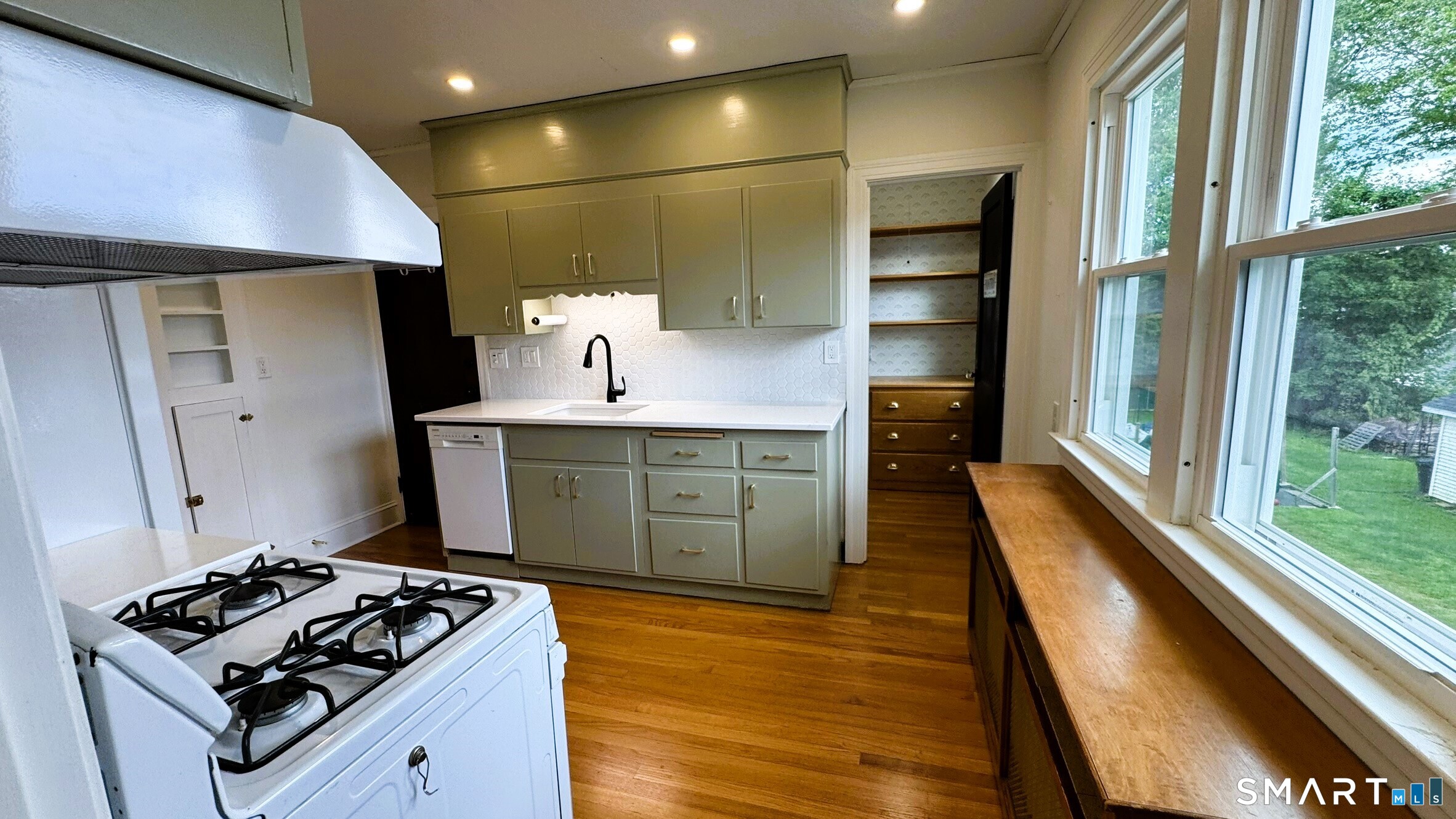 36 Somerset Street West Hartford CT 06110