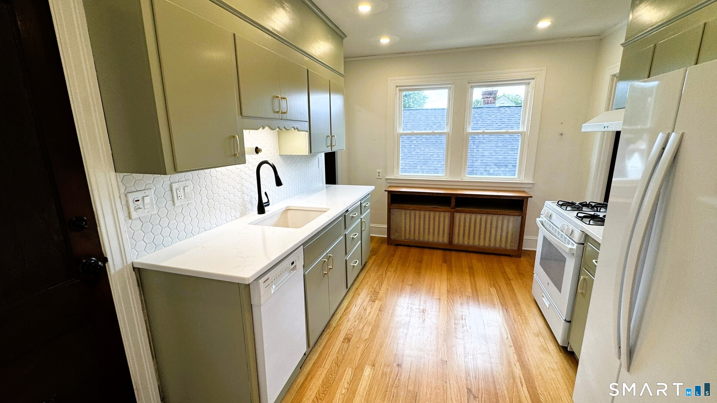 36 Somerset Street West Hartford CT 06110
