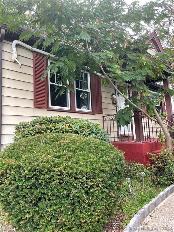 280 Robin Street Bridgeport CT 06606