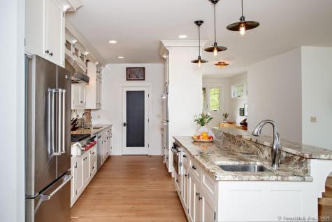121 Quaker Hill Road Pawling NY 12564