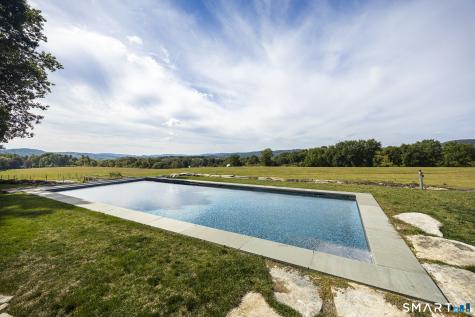 121 Quaker Hill Road Pawling NY 12564