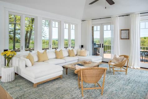121 Quaker Hill Road Pawling NY 12564