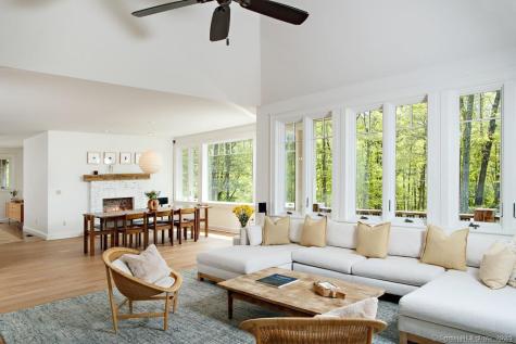 121 Quaker Hill Road Pawling NY 12564
