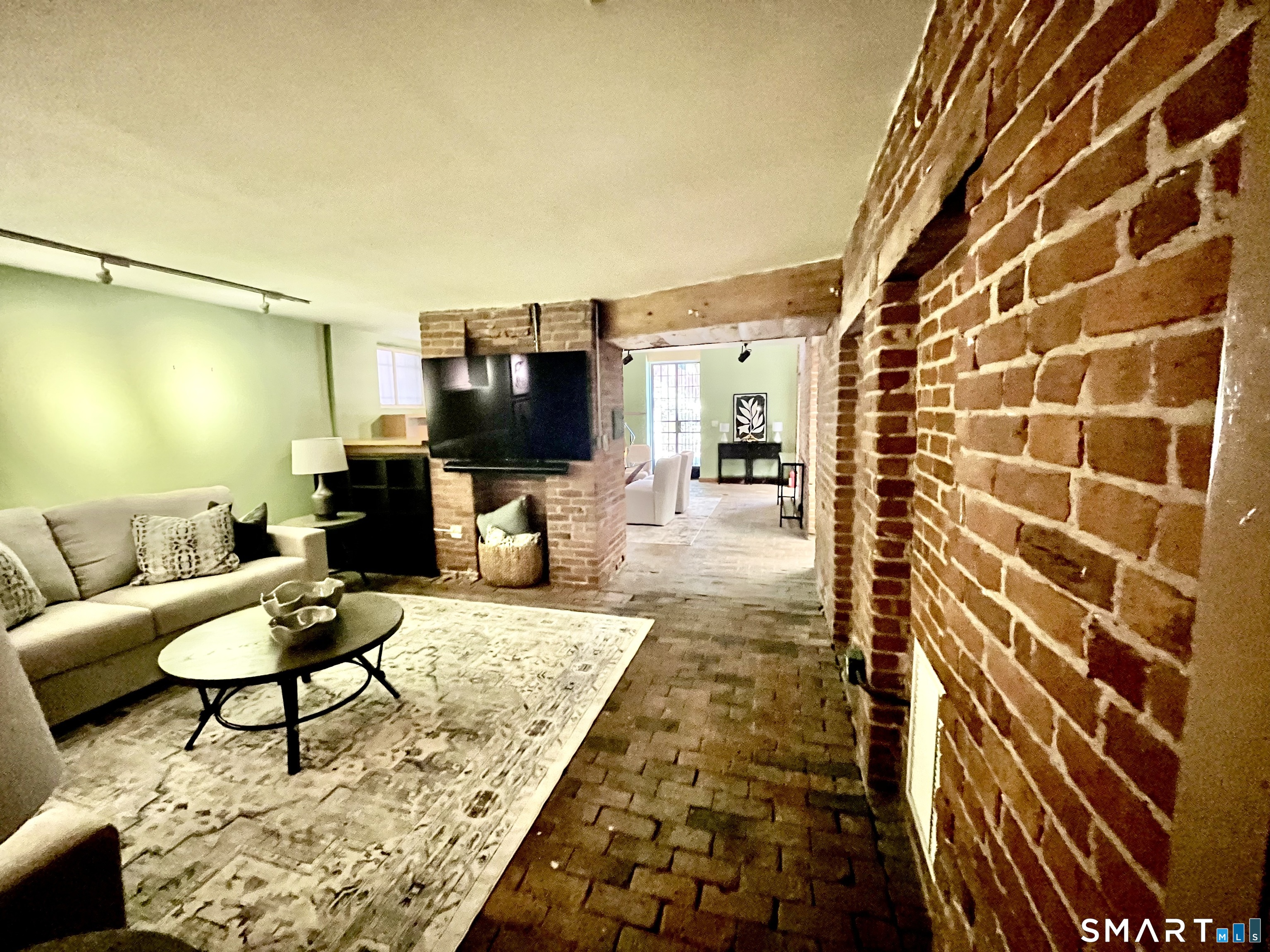 621 Chapel Street New Haven CT 06511