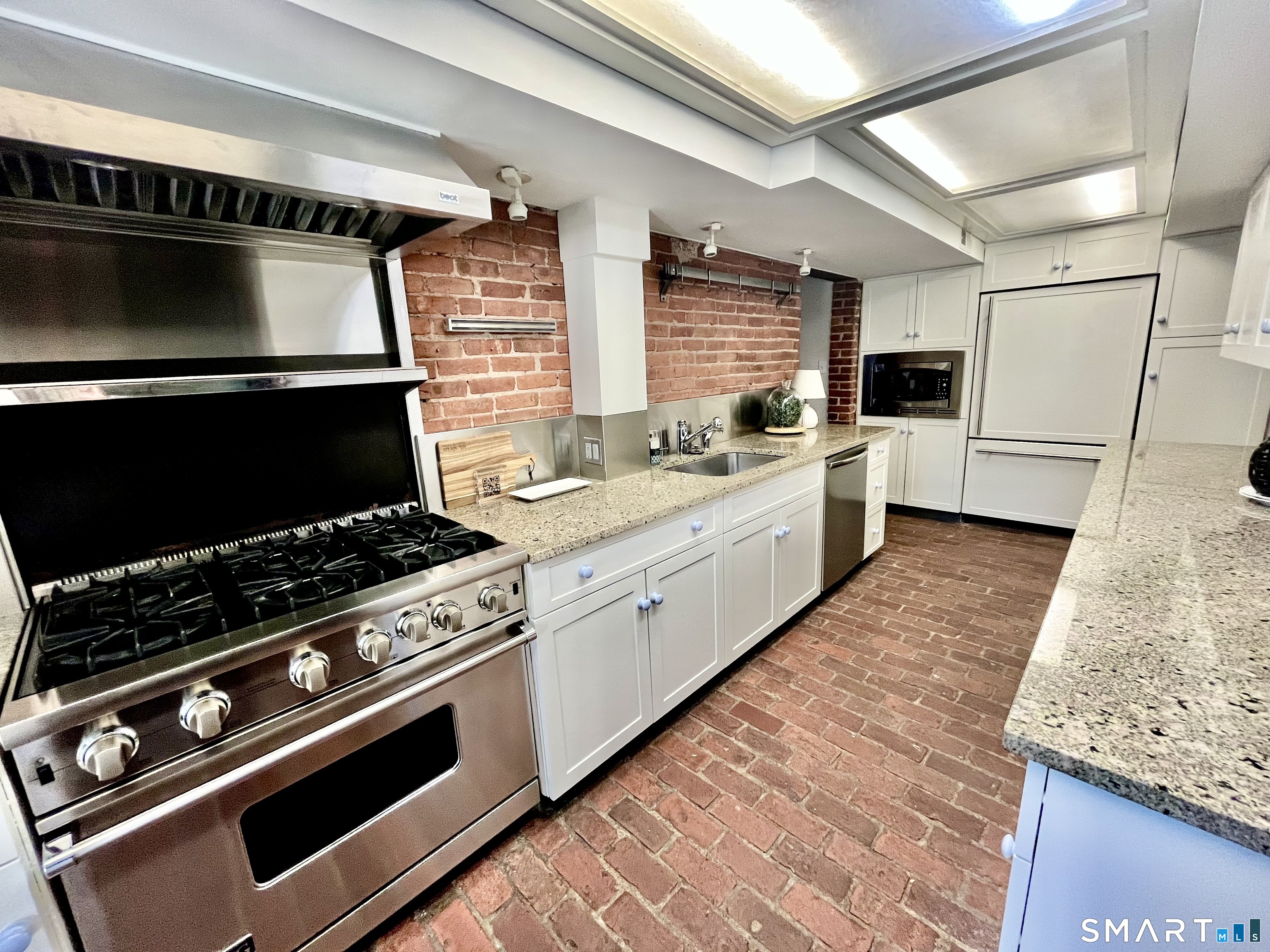 621 Chapel Street New Haven CT 06511