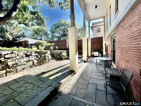 621 Chapel Street New Haven CT 06511