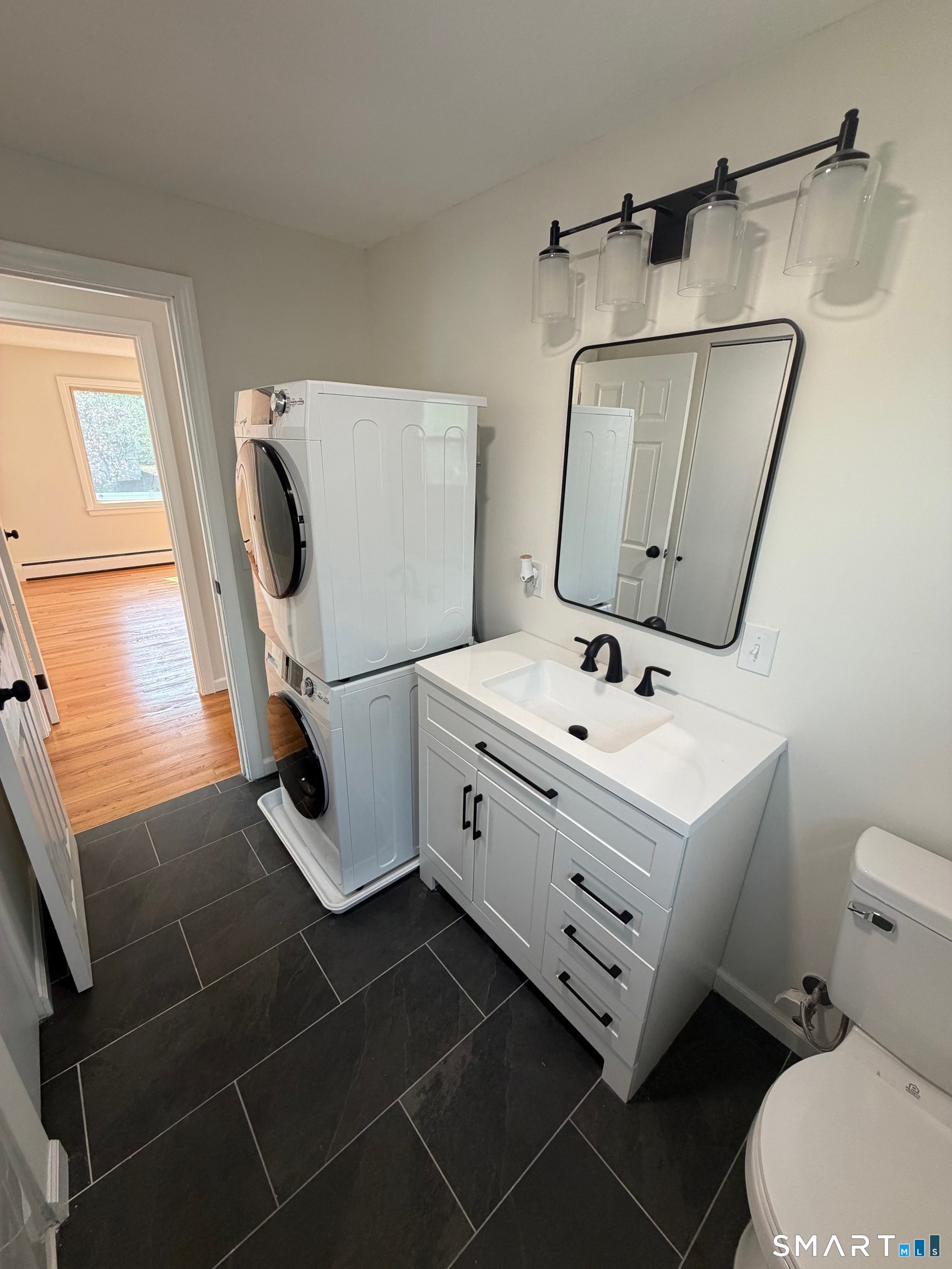 163 Collins Street New Britain CT 06051