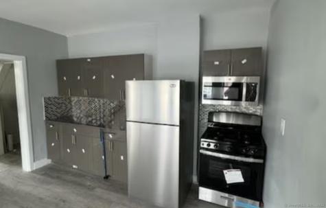 657 Maple Street Bridgeport CT 06608