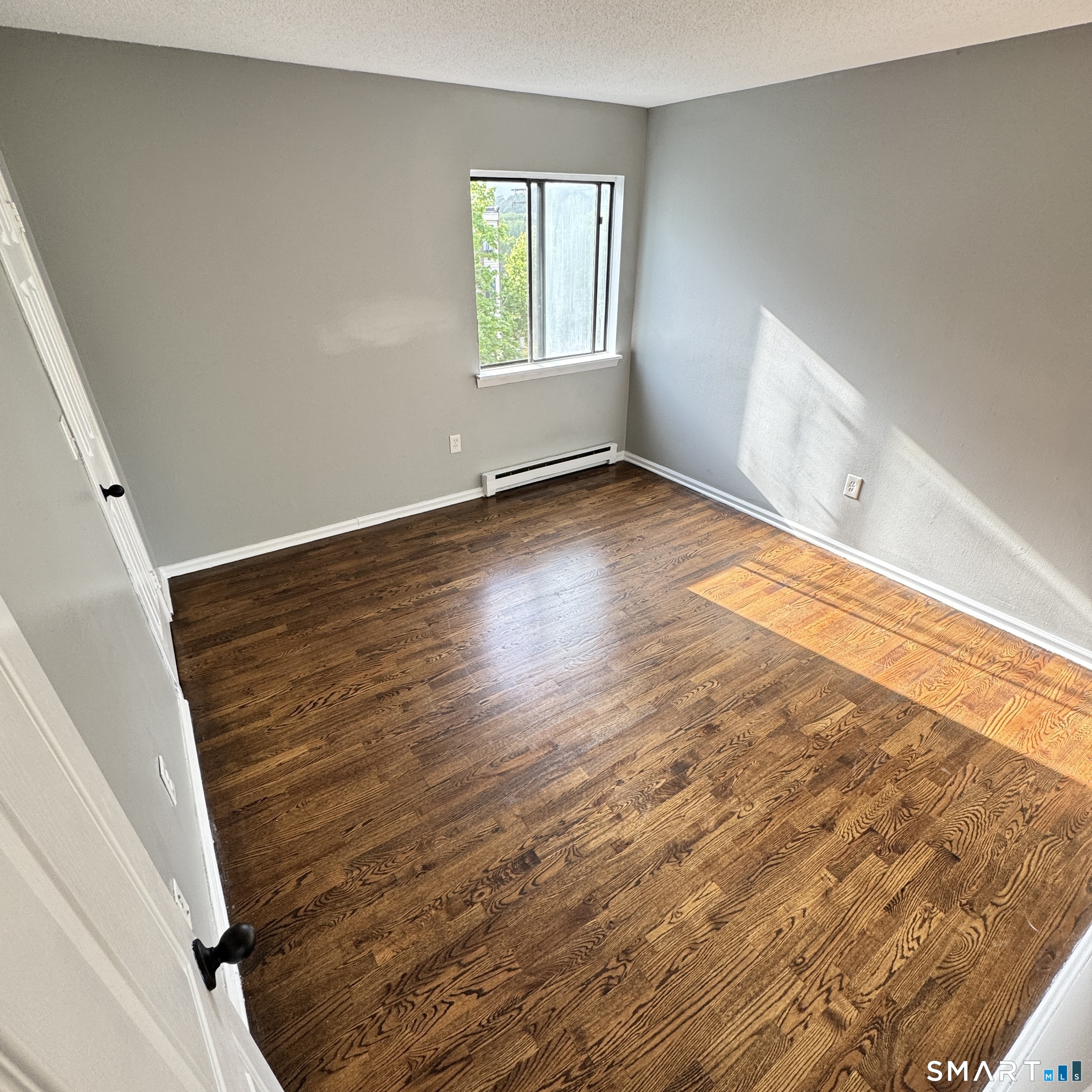 32 Old Foxon Road East Haven CT 06513