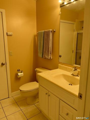 85 Harbour Close New Haven CT 06519