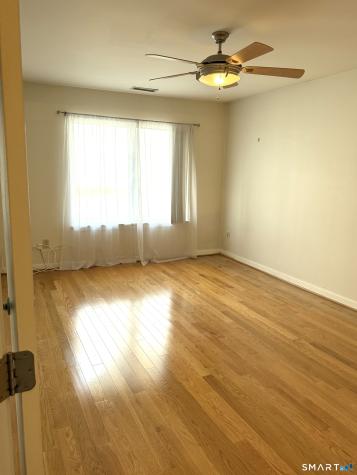 85 Harbour Close New Haven CT 06519