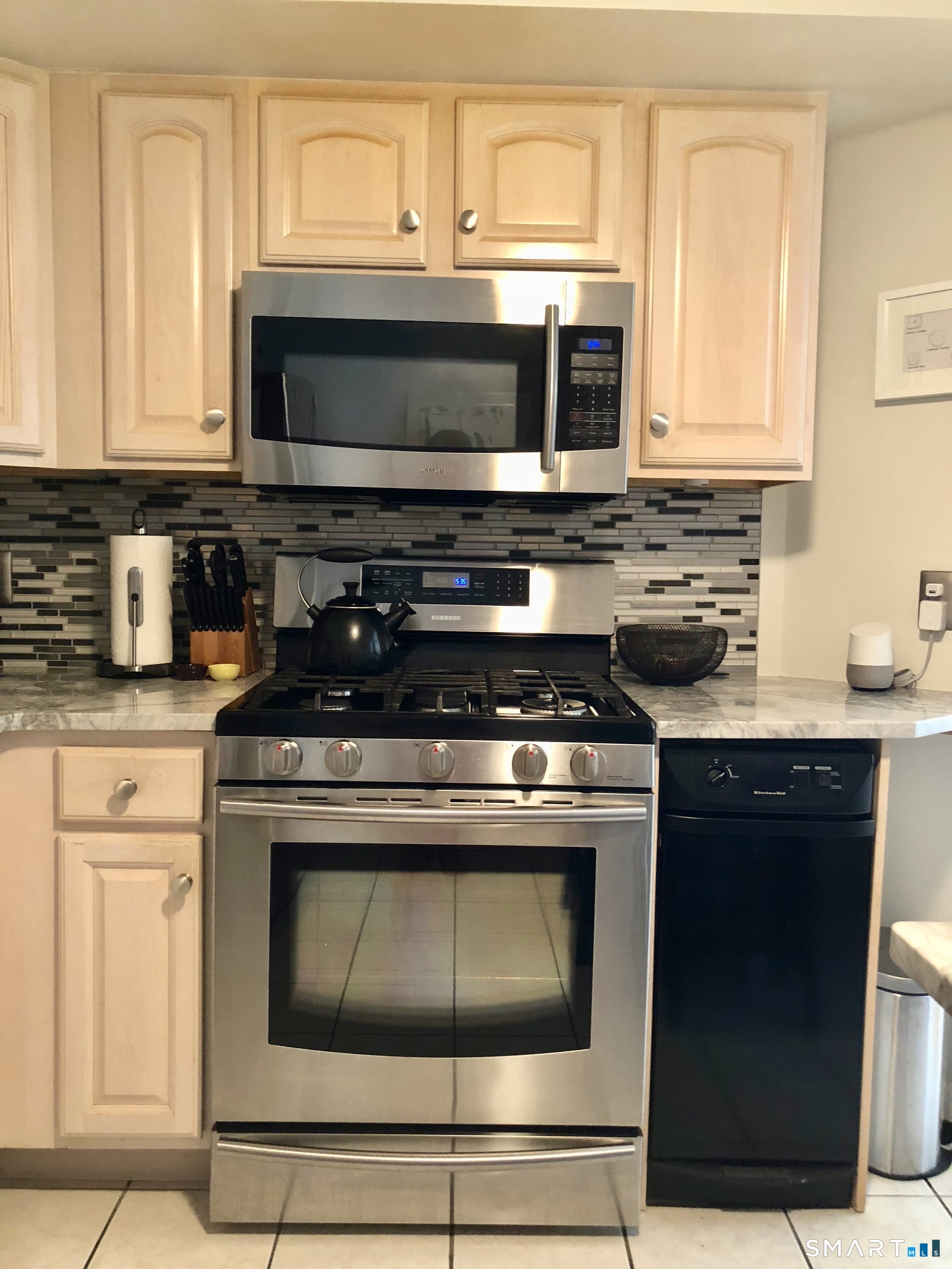 85 Harbour Close New Haven CT 06519