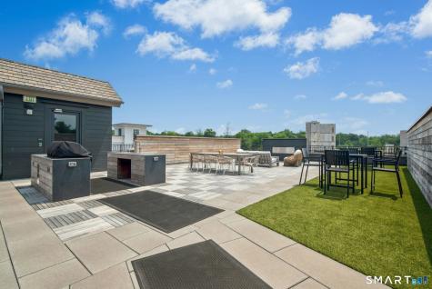1040 Boston Post Road Darien CT 06840