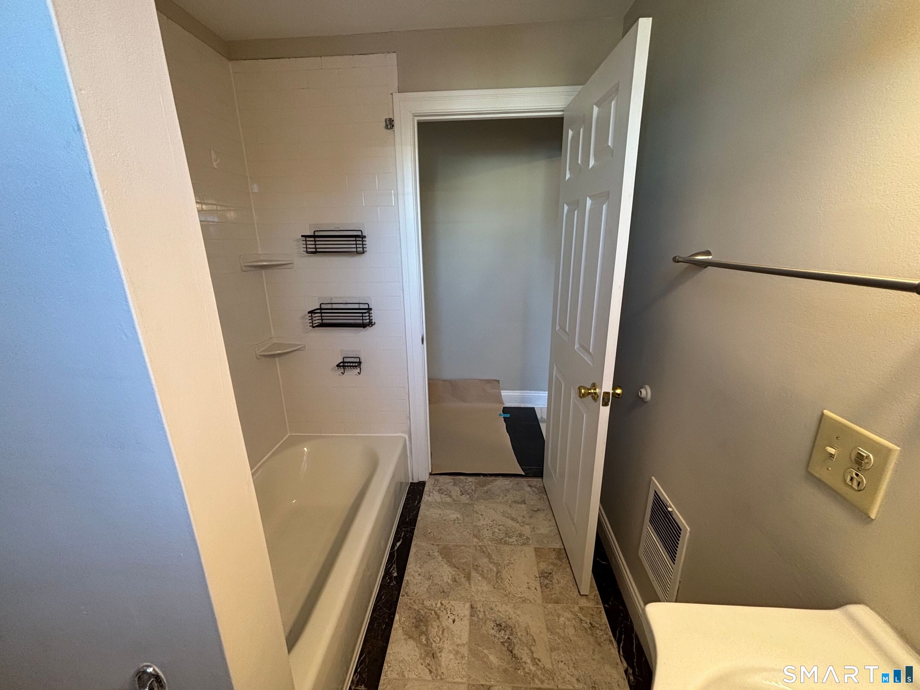 19 Darina Place Milford CT 06460