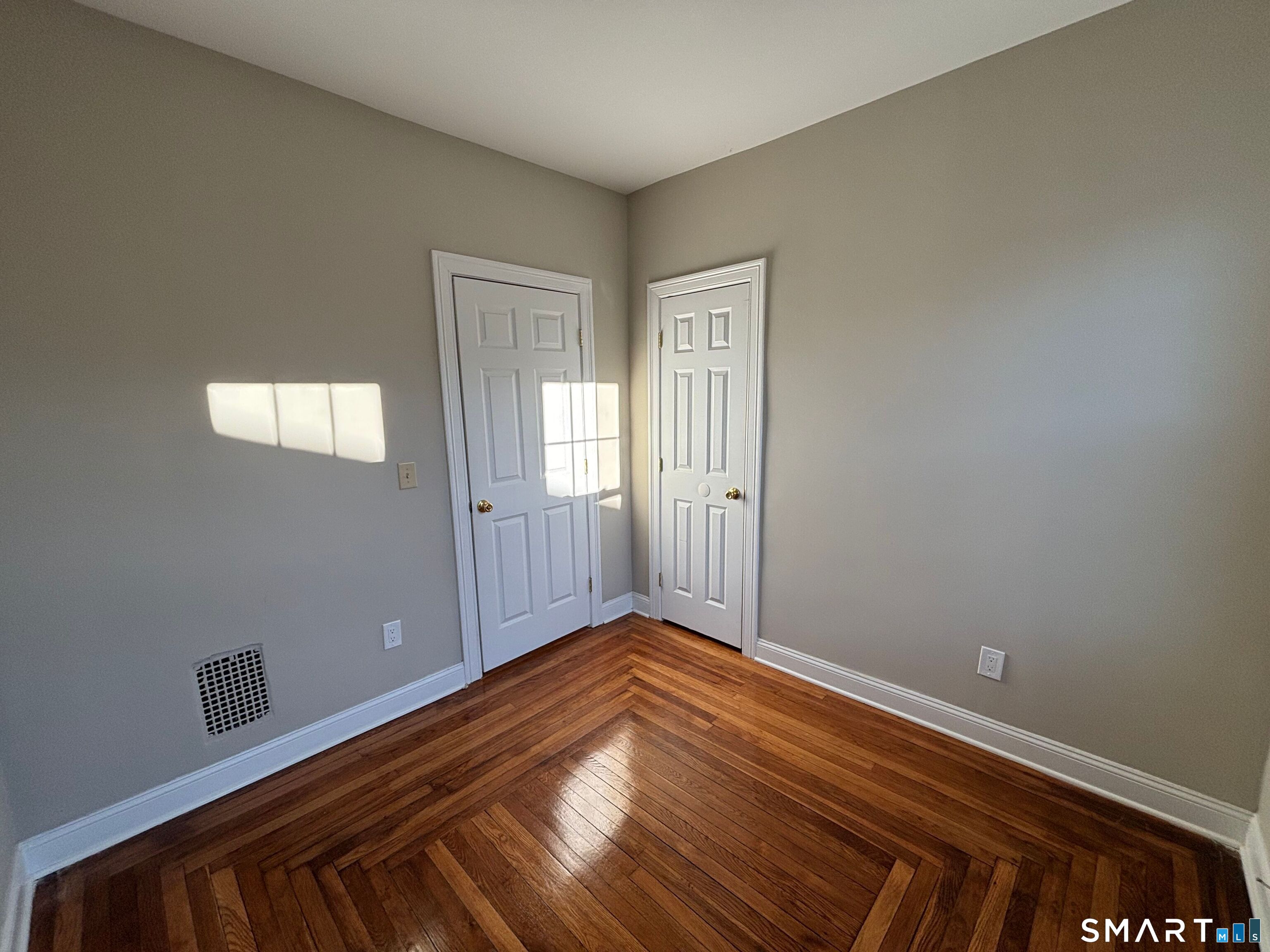 19 Darina Place Milford CT 06460
