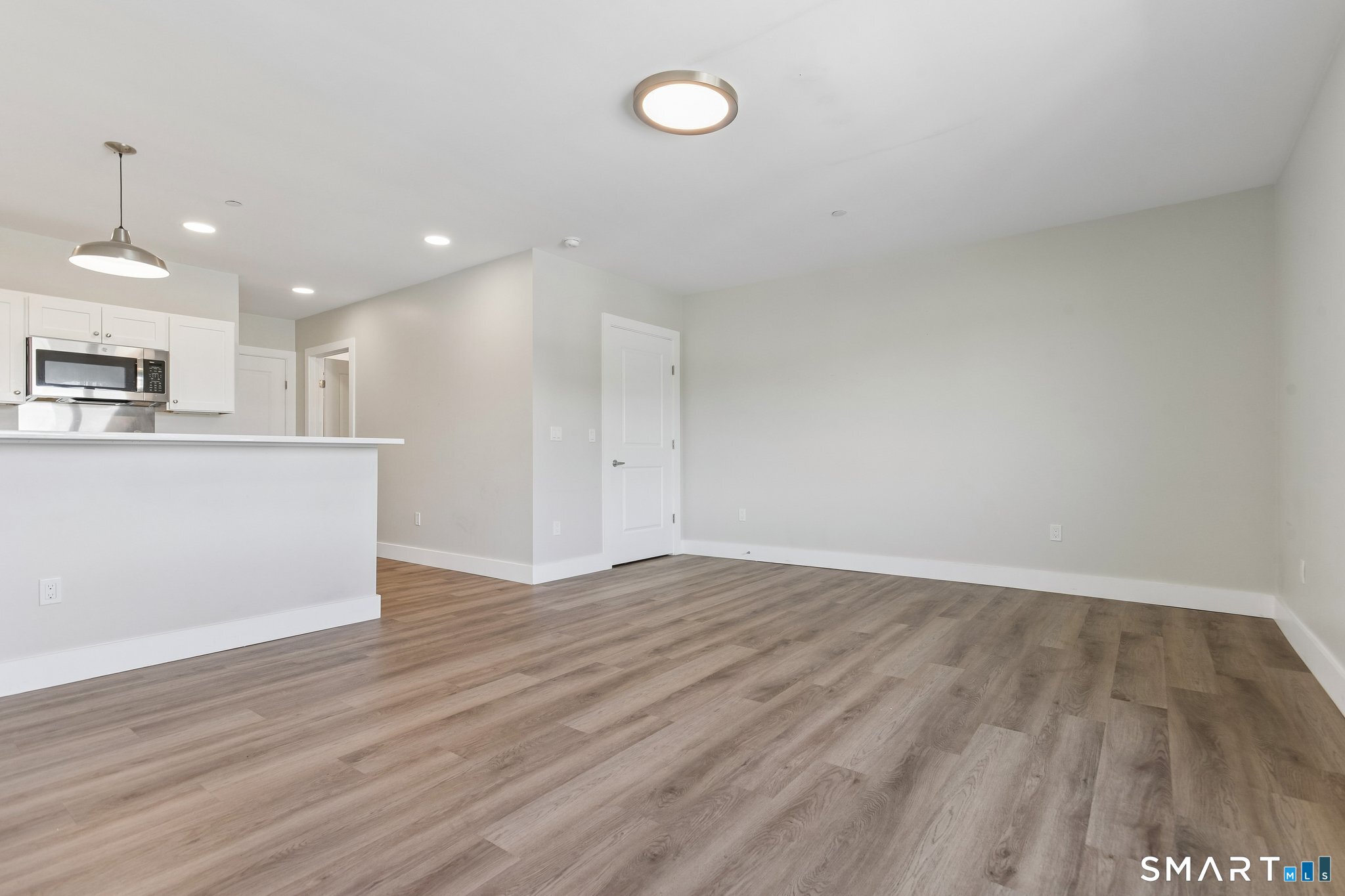 256 Captain Thomas Boulevard West Haven CT 06516
