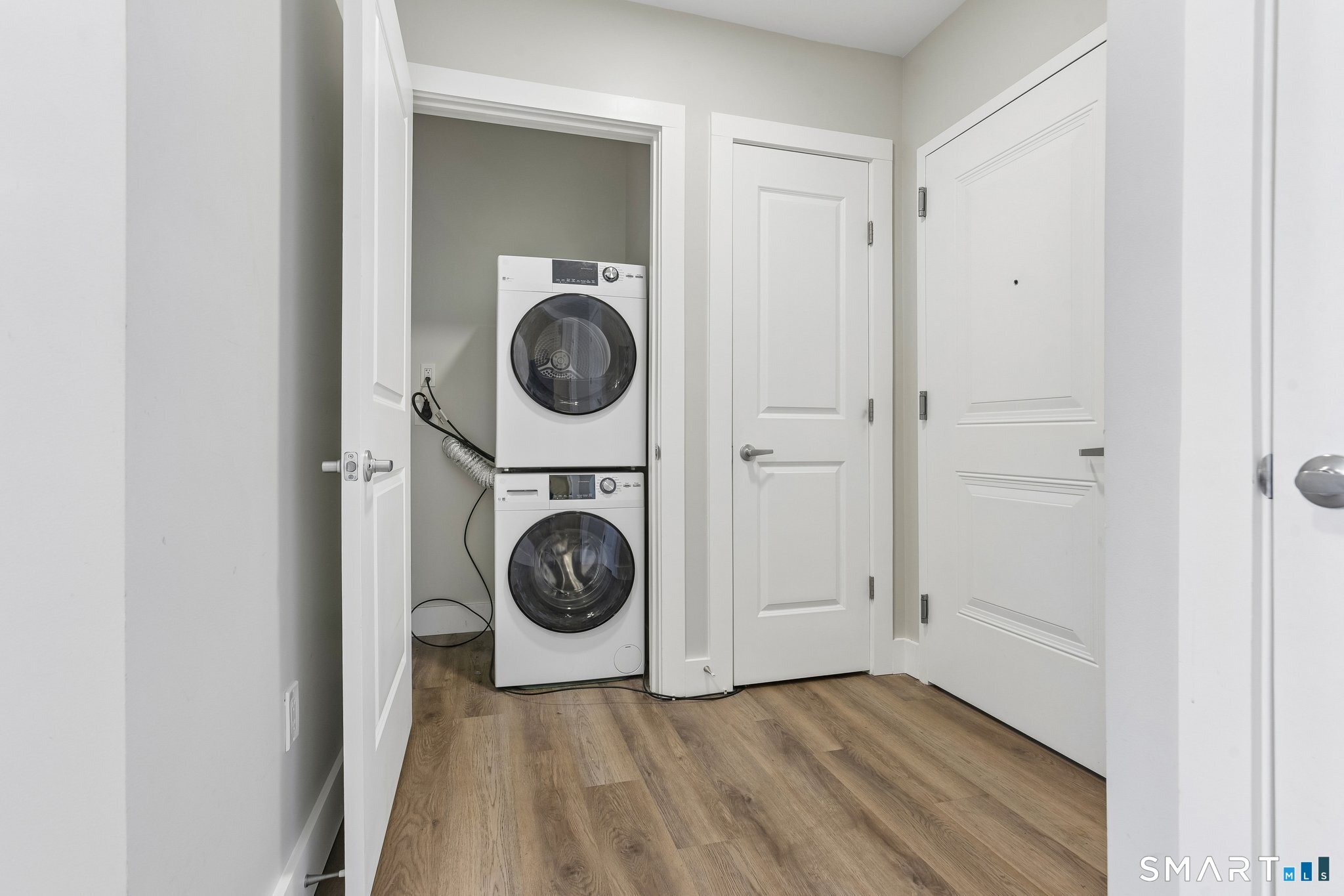 256 Captain Thomas Boulevard West Haven CT 06516