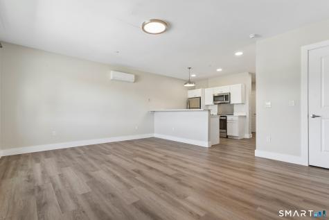 256 Captain Thomas Boulevard West Haven CT 06516