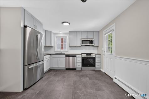 161 Ridgewood Drive Groton CT 06355