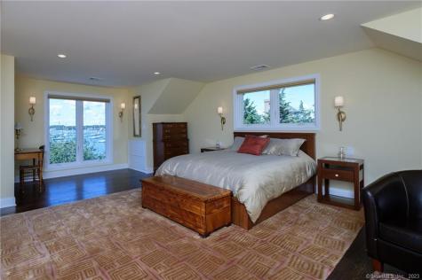 10 Morgan Point Groton CT 06340
