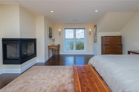 10 Morgan Point Groton CT 06340