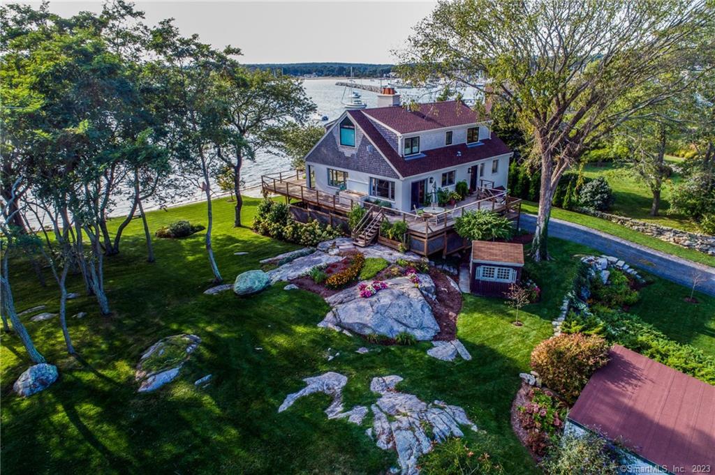 10 Morgan Point Groton CT 06340