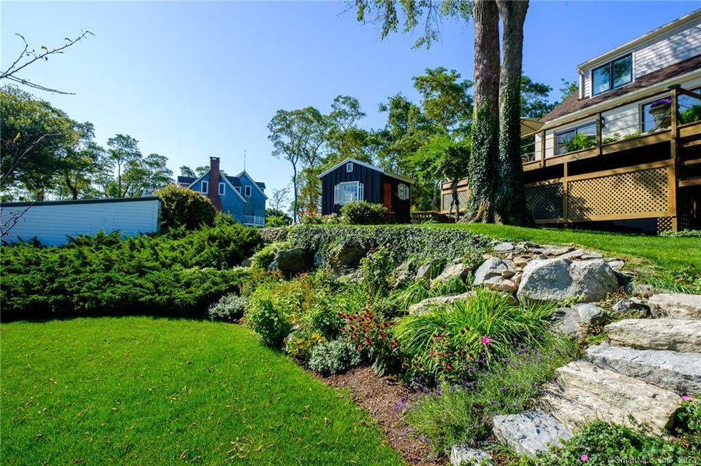 10 Morgan Point Groton CT 06340