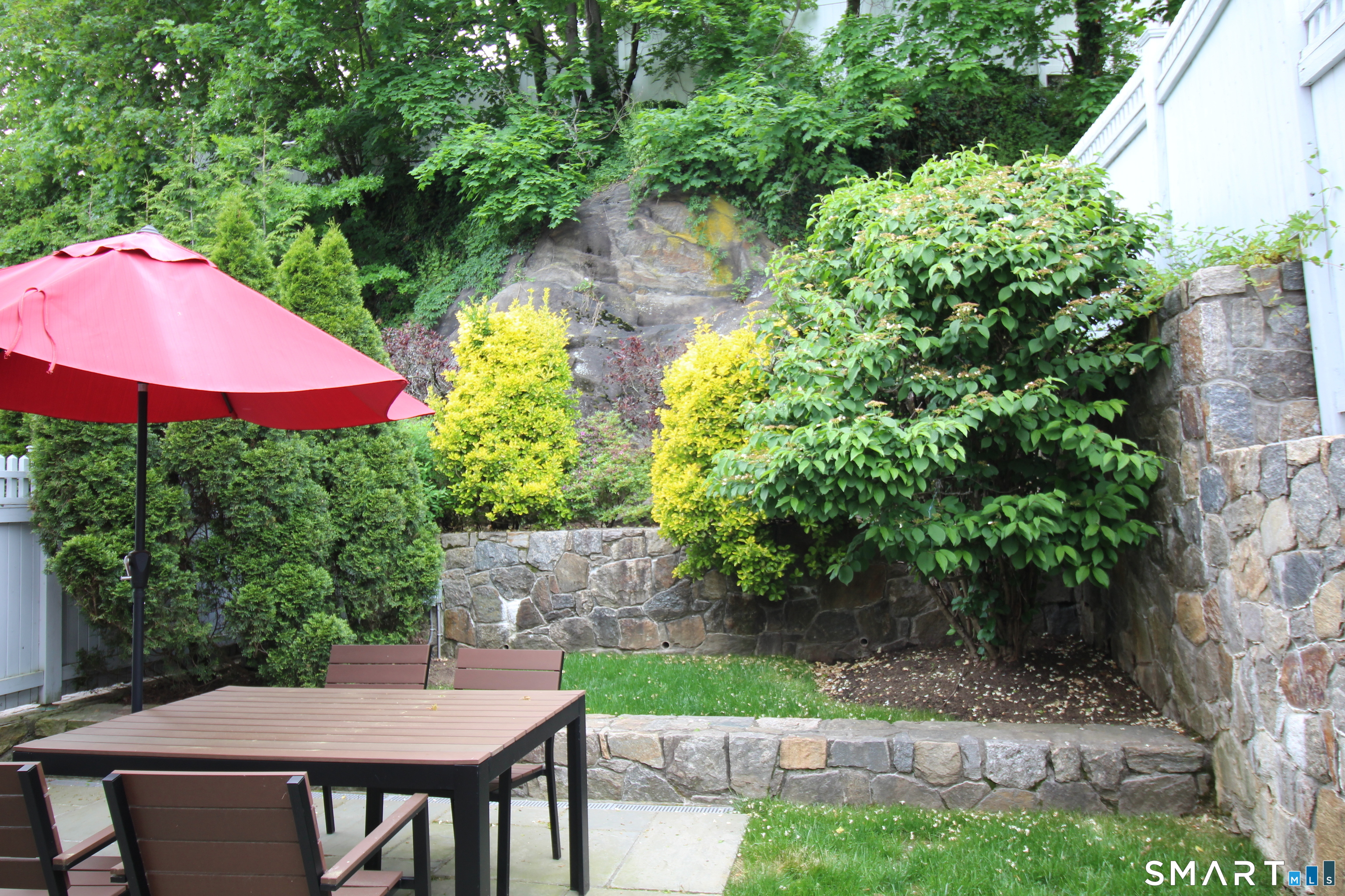 288 Davis Avenue Greenwich CT 06830
