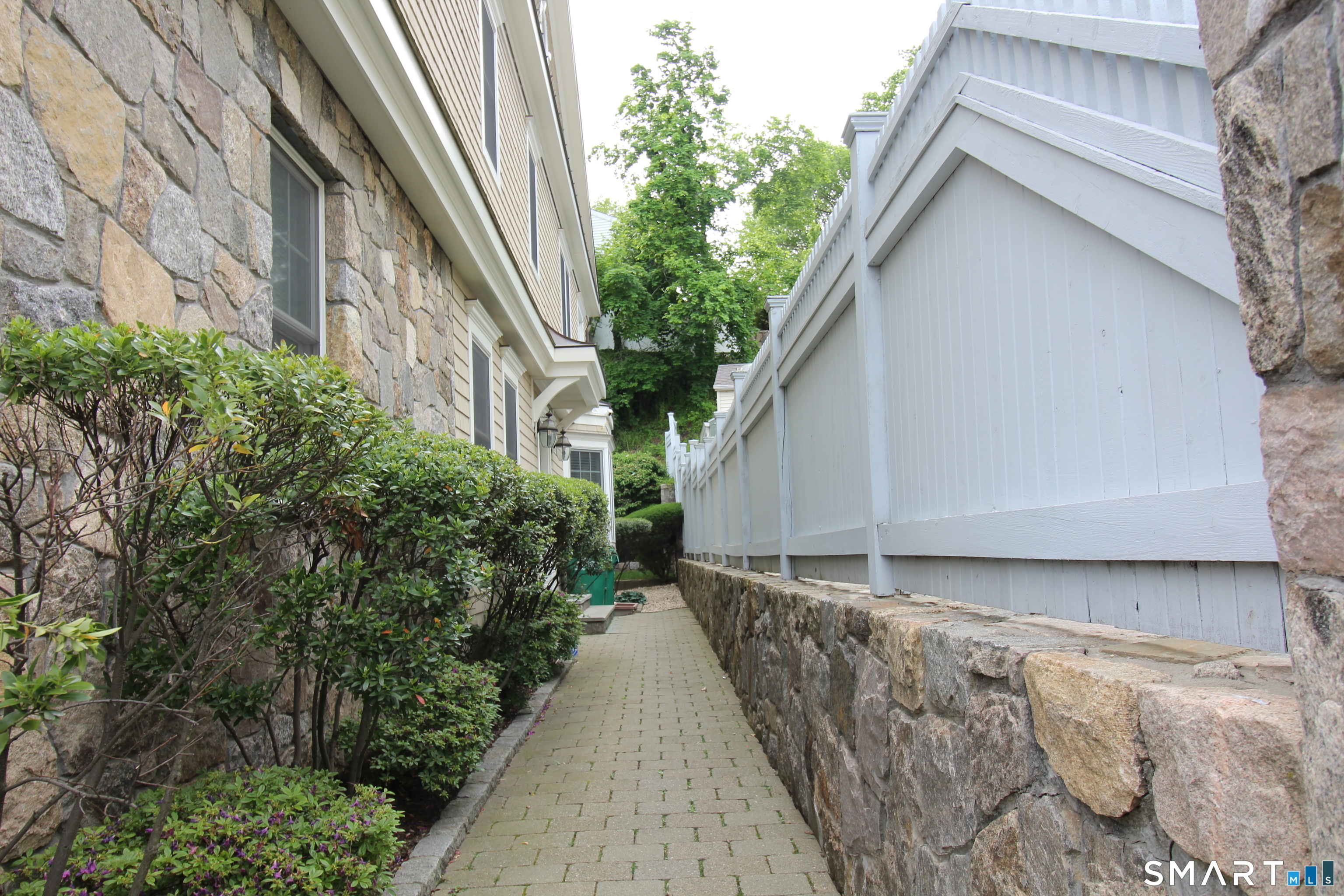 288 Davis Avenue Greenwich CT 06830