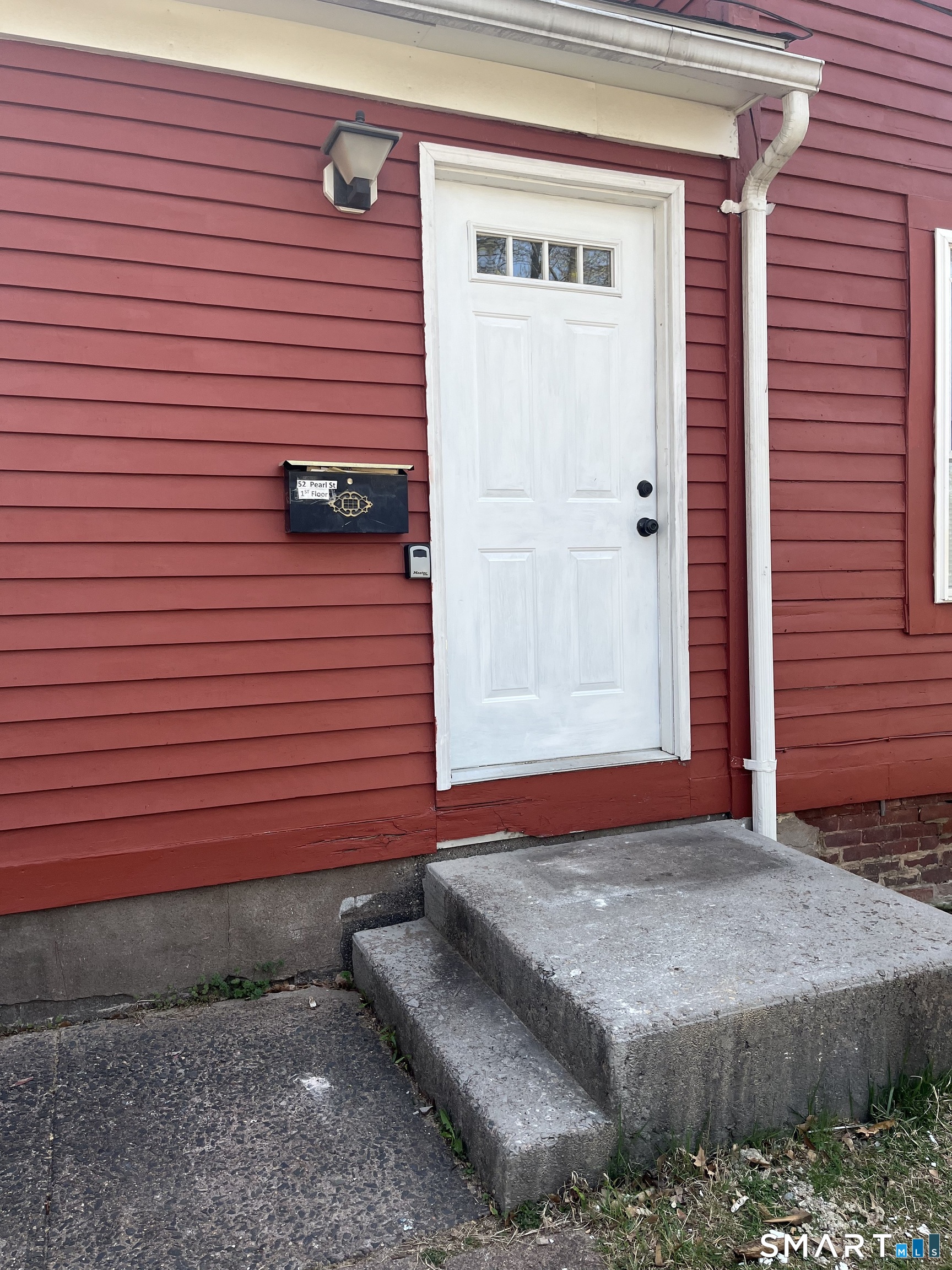 52 Pearl Street Manchester CT 06040