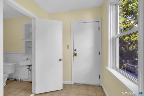 49 High Street Killingly CT 06239