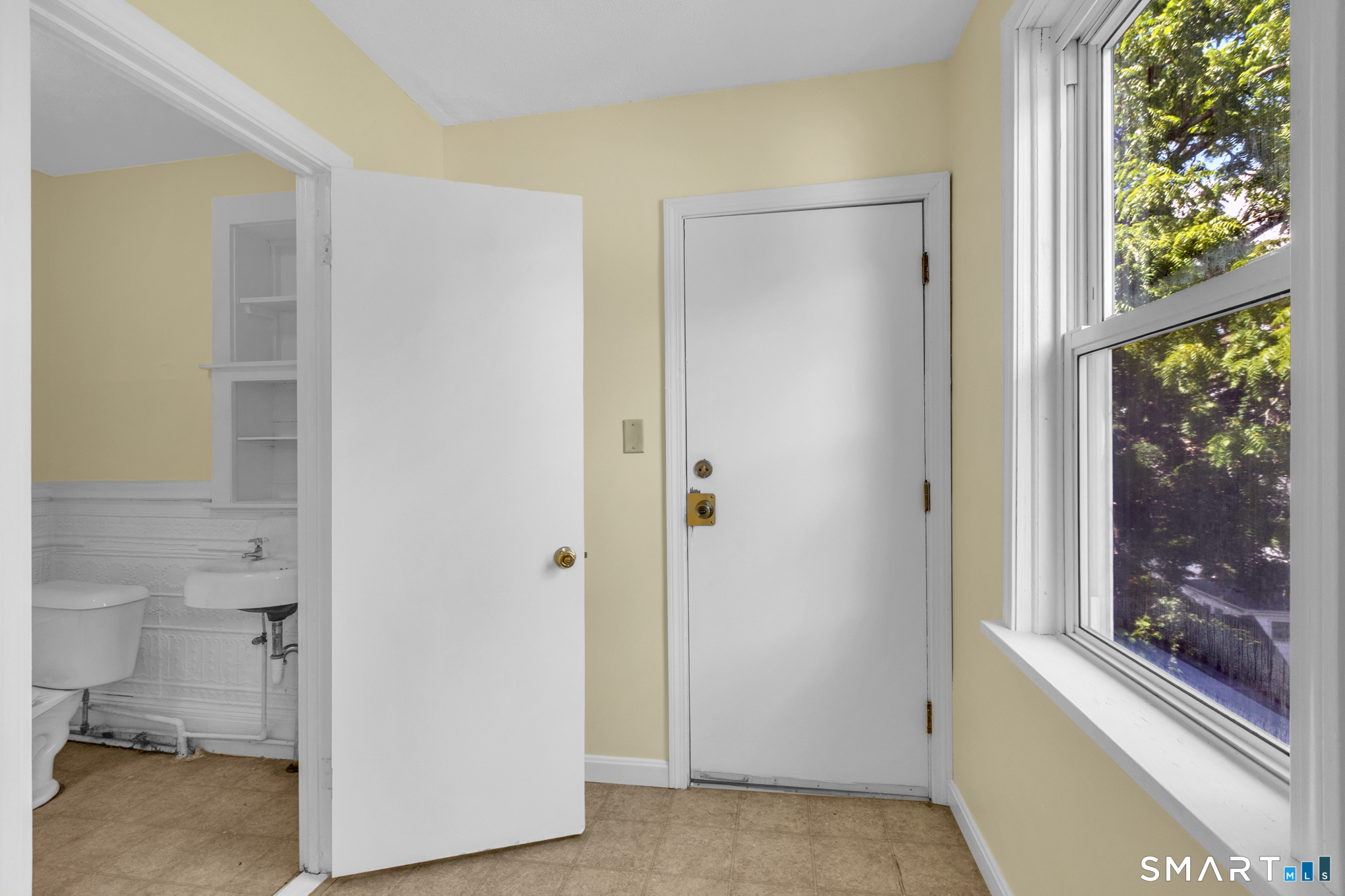 49 High Street Killingly CT 06239