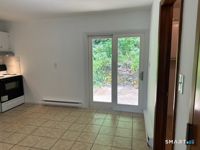 16 A Street Derby CT 06418