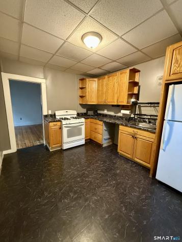 39 Loveland Street Middletown CT 06457