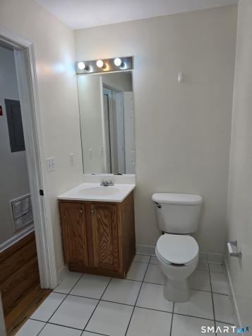 680 Boston Post Road Milford CT 06460