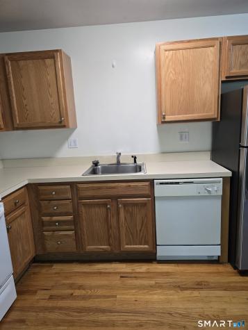 680 Boston Post Road Milford CT 06460