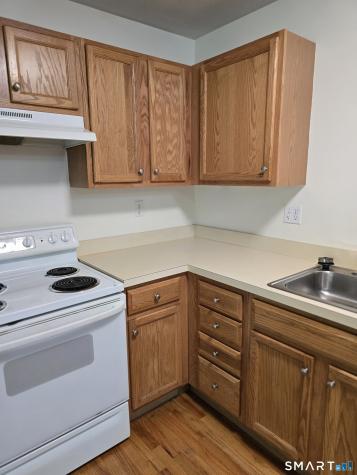 680 Boston Post Road Milford CT 06460